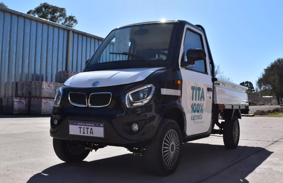 Autos eléctricos: la camioneta fabricada en Argentina ya está en la calle y se compra a dólar oficial