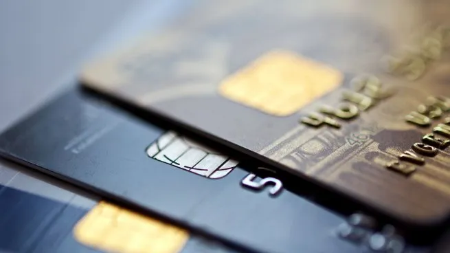El crédito al consumo se debilita por segundo mes consecutivo y advierten por las altas tasas de interés